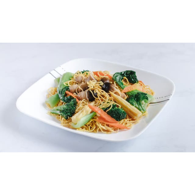 V4. Soft Egg Noodles.