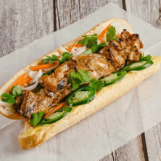M5. Grilled Chicken Sandwich.