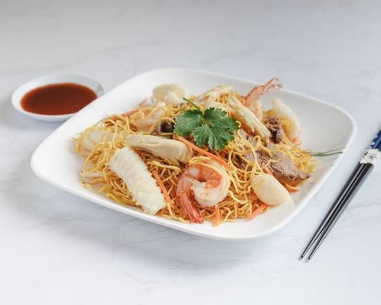N8. Soft Egg Noodles with Shrimp.